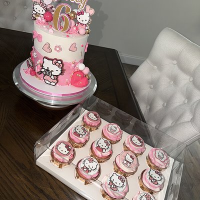 6 Inch Cake With 12 Matching Cupcakes