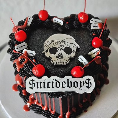 Vintage Heart Cake 6 Inch