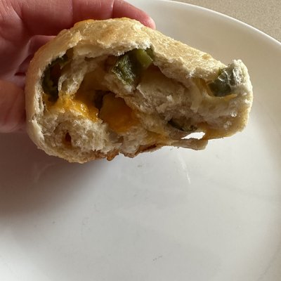 Jalapeño/cheddar Sourdough Bagels 
