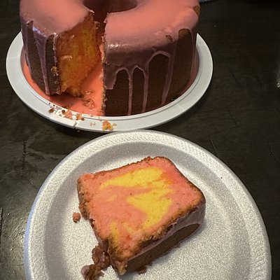 Strawberry lemonade Pound 
