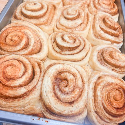 [Copy] Signature Cinnamon Rolls JUMBO 4 Pack 