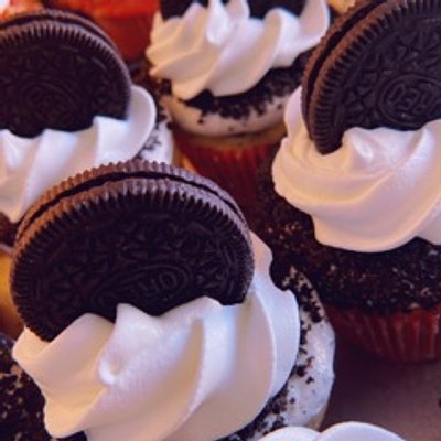 Oreo Crunch Cupcakes 