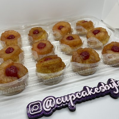Pineapple Upside-Down Cupcakes 