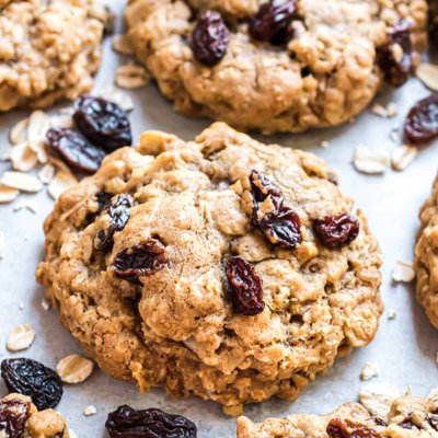 Oatmeal Raisin Cookie