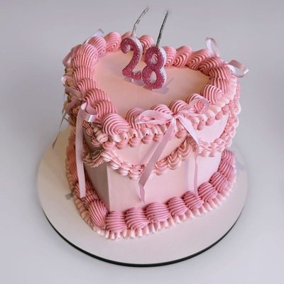 Vintage Heart Cake