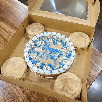 Snickerdoodle Cookie Cake 