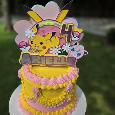 Pikachu Cake (6"2 Layer) 