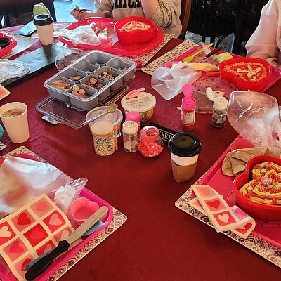 Cake Canvas & Coffee Party 