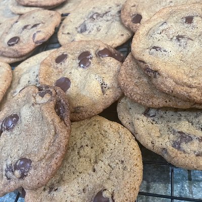 Dark Chocolate Chip Cookies 1/2 Dozen 