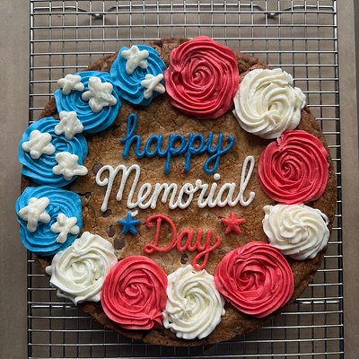 Single Layer 8-Inch Cookie Cake : Custom Wording 