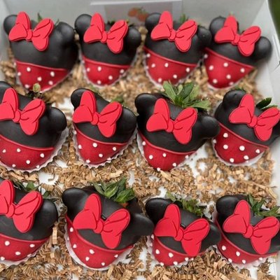 Chocolate covered Strawberries - Half dozen