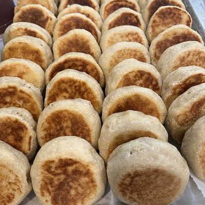 Sourdough English Muffins (1/2 Dozen)
