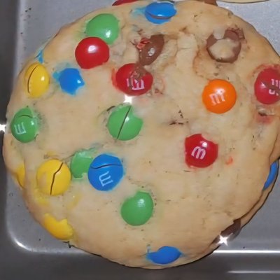 M&M