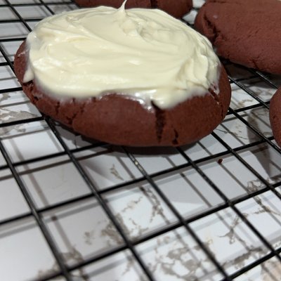 Red Velvet Cheesecake