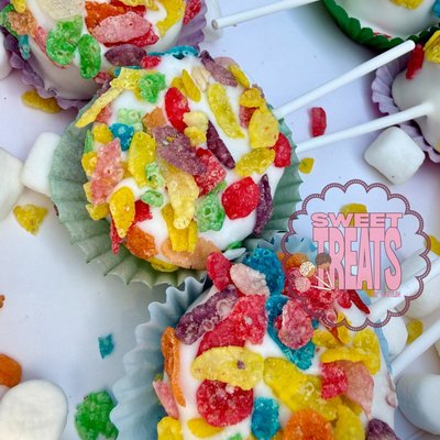 Fruity Pebble Cake Discs