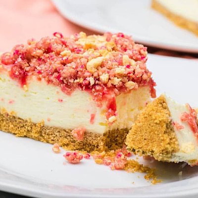 9" Strawberry Crunch Cheesecake
