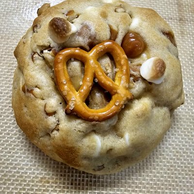 Bakery Style White Chocolate Caramel Pretzel Cookie
