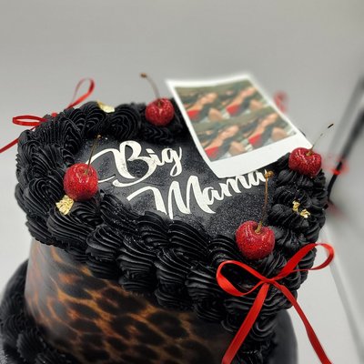 Custom Heart Cakes