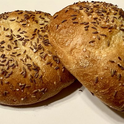 Kummelweck Rolls (4-Pack)