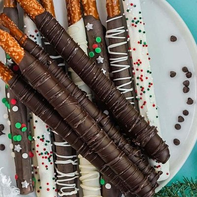 Chocolate Covered Pretzels 