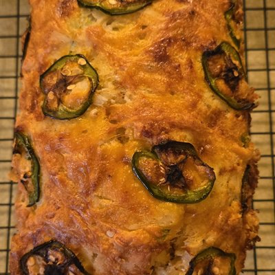 Jalapeño Cheddar Beer Bread