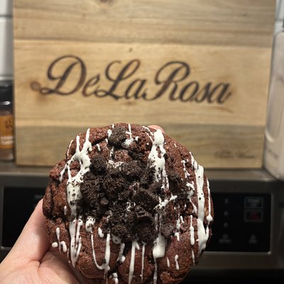 Red Velvet Oreo Cookie