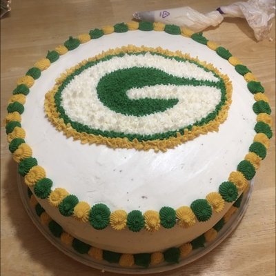 Custom 2-layer 8” Cake 