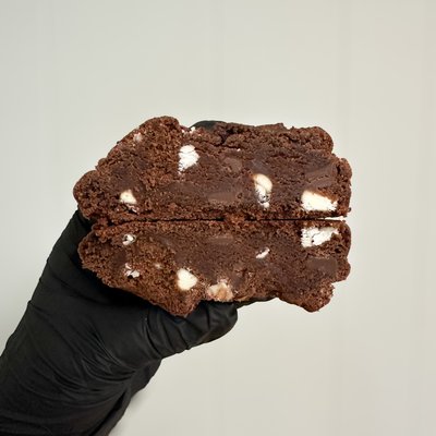 Triple Chocolate Fudge 10 Count 