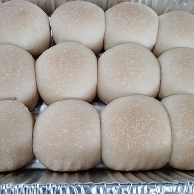 Sourdough Dinner Rolls (12 Pack)