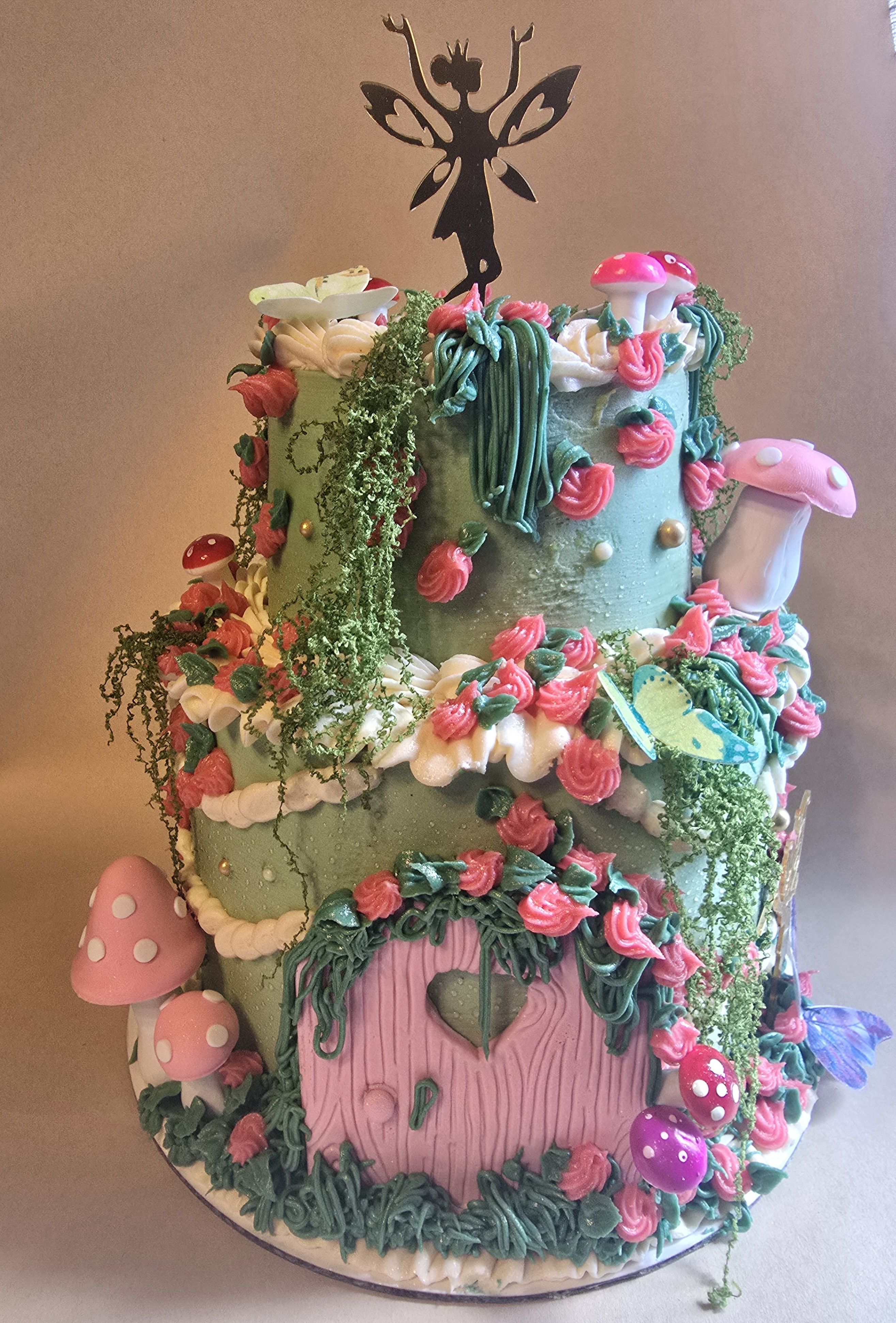 Two Tier Cake 2 Layer 8 inch And 4 inch 2 Layer Cake