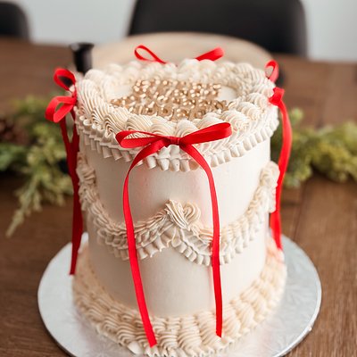 Vintage Heart Cake