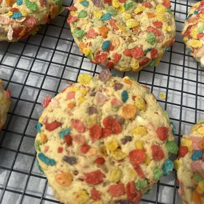 Fruity Pebble Cookie