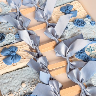 Bows 