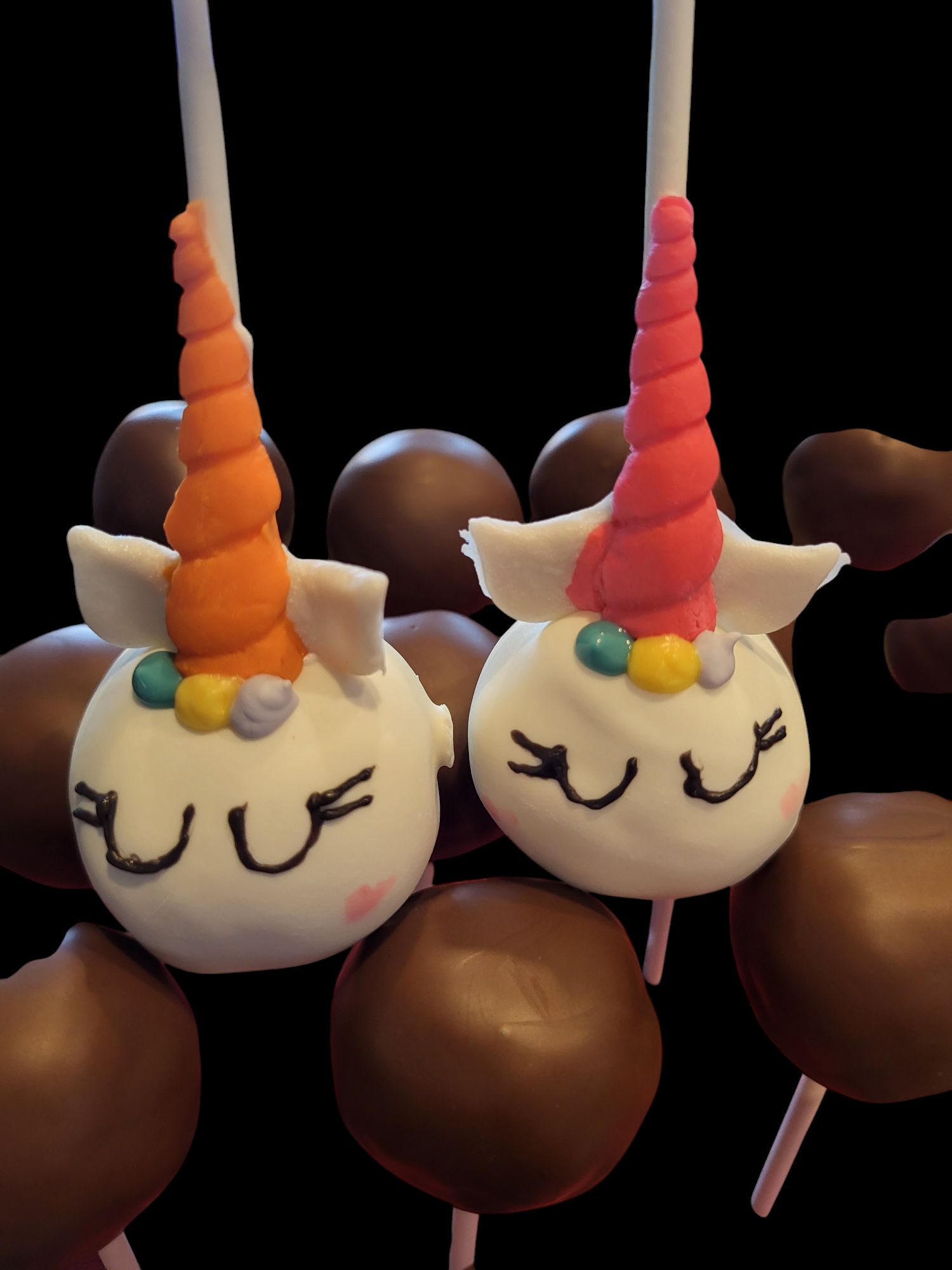 Unicorn Cake Pops