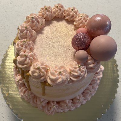 6” Three-Layer Cake 