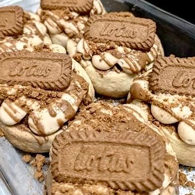 Biscoff Cookie Butter Cinnamon Rolls (4 ct)