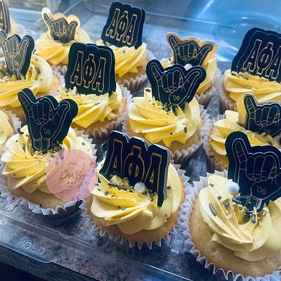 Themed Cupcakes 