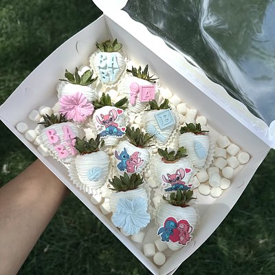 Custom Chocolate Covered Strawberries 