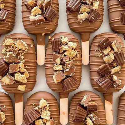 Cakesicles 