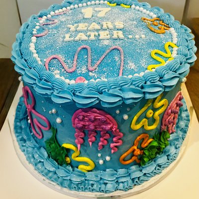 10 Inch Tall Cake (4 Layers)