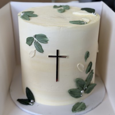Custom Cake - 7 Inch 3 Layers