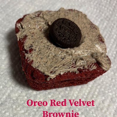 Oreo Red Velvet Brownie