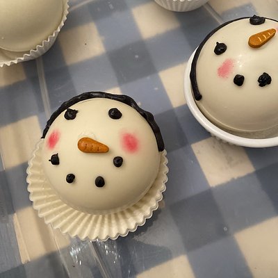 Cocoa Bombs For All Occasions