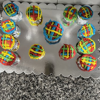 Hot wheels Cupcakes Jumbo (12)