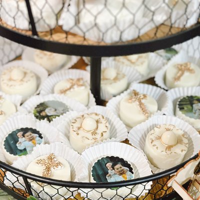 Chocolate Covered Oreos