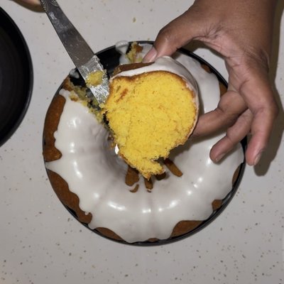 Lemon Cake Slice