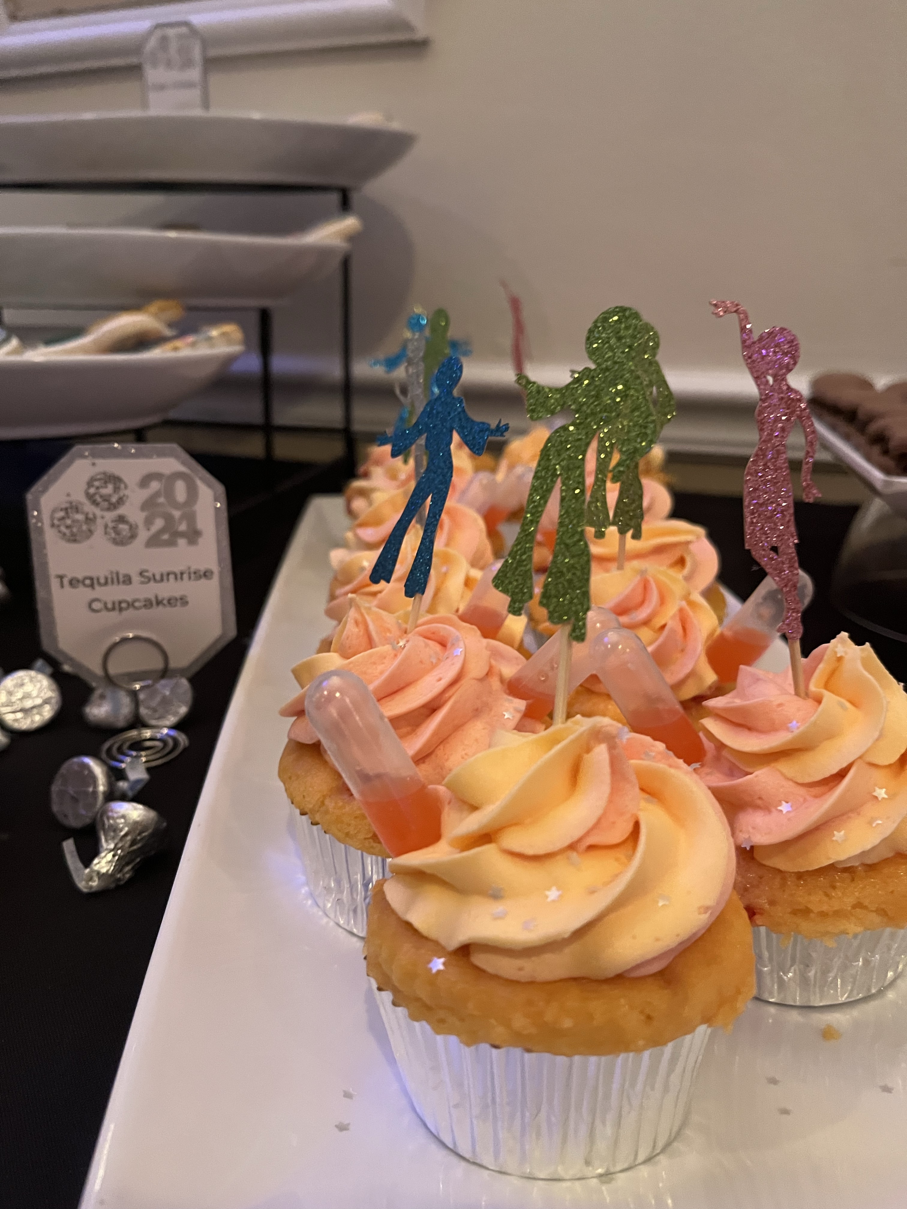 Custom Cupcakes 