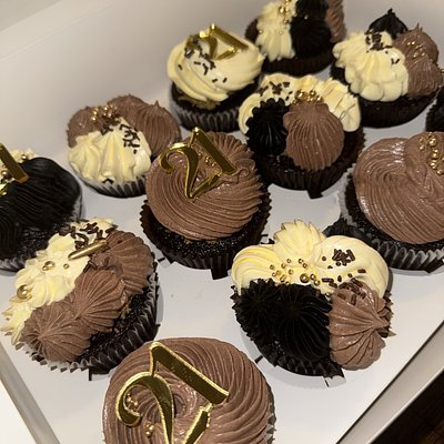 Custom Birthday Cupcake Order