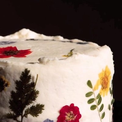 CAKE TASTING BOX