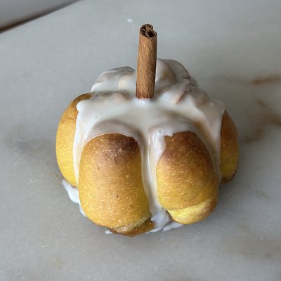 Pumpkin Shaped Pumpkin Cinnamon Rolls Qty 4